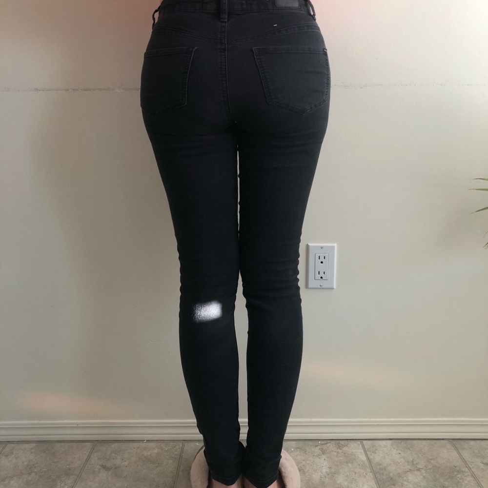 Garage high rise black skinny jeans